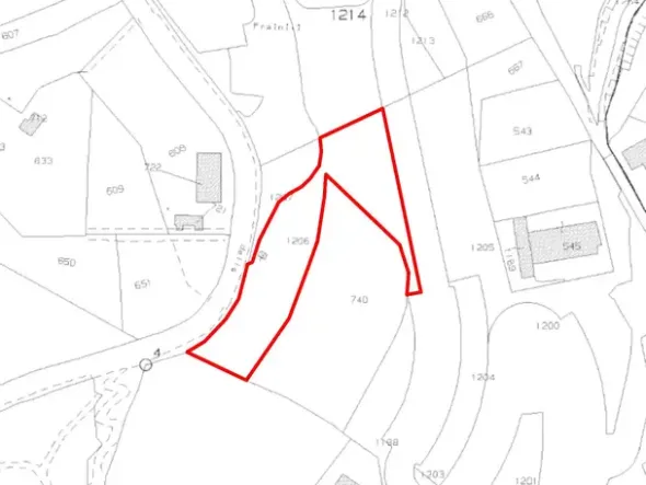 #18616 Terreno edificabile ed agricolo di 2.046 mq