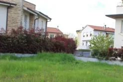 #20609 Terreno edificabile per edificio residenziale