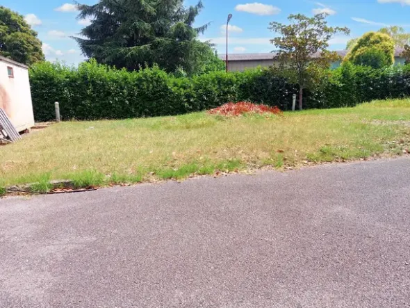 #21547 Terreno edificabile residenziale di 1.280 mq