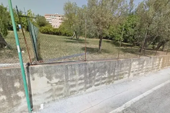 #4830 Terreno in zona di completamento e ristrutturazione di tipo estensivo