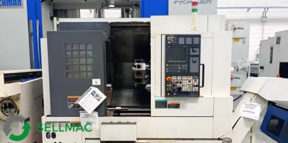 TORNIO CNC COMPLETO DI CARICATORE DI BARRE CORTO