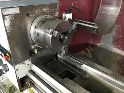 Tornio parallelo usato HARRISON M460GH