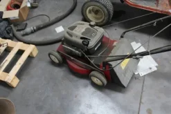 14#5817 Tosaerba John Deere e motozappe