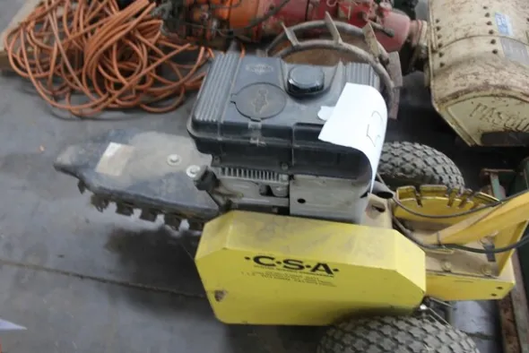 14#5817 Tosaerba John Deere e motozappe