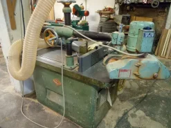 Toupie PRIMULTINI con carrello laterale