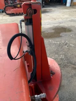 5#4646 Trainatore Zephir 650 NC