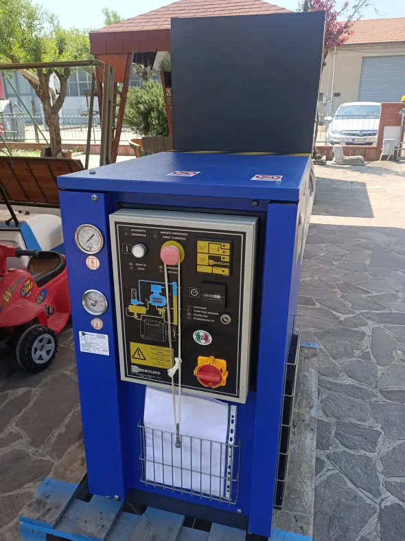 trancia-fustellatrice -pressa-