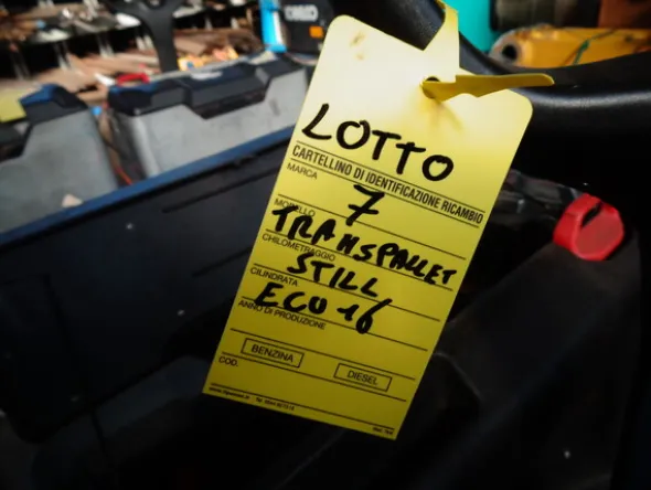 7#8048 Transpallet elettrico Still Ecu 16