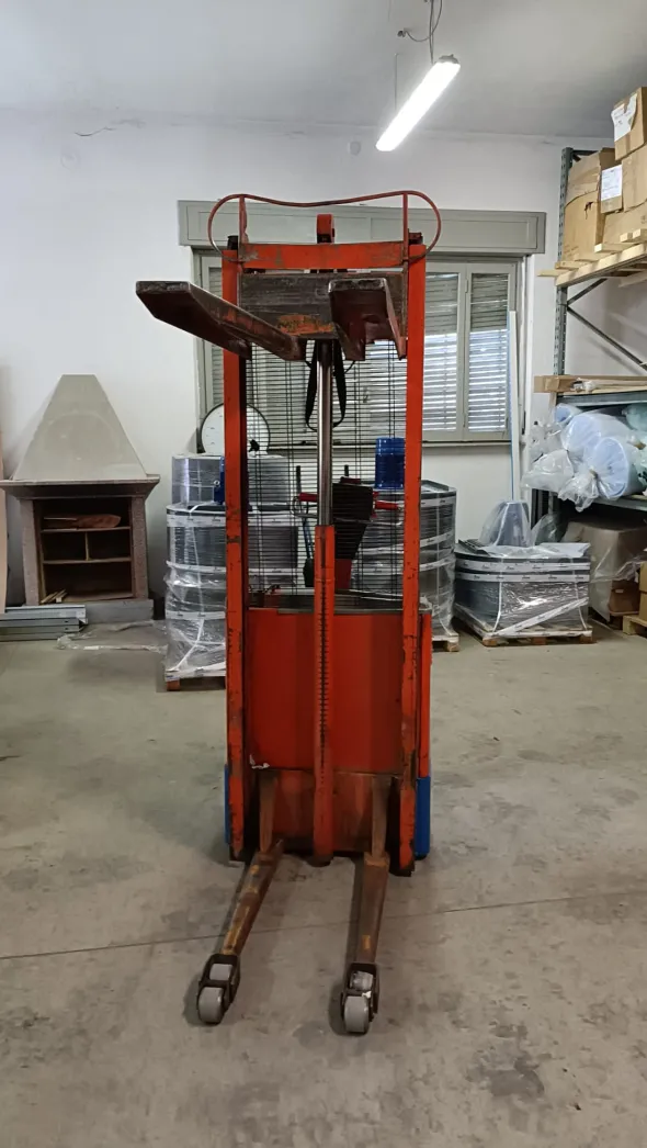 Transpallet Elevatore Elettrico INCAB STAR 10020