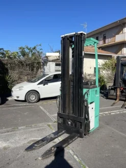 3#8231 Transpallet retrattile Mitsubishi