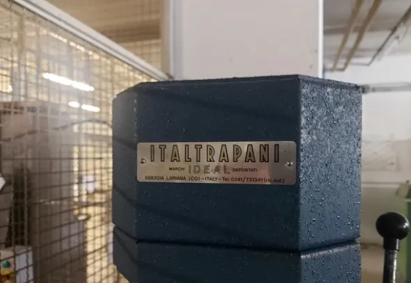 5#7922 Trapano a colonna ItalTrapani F20