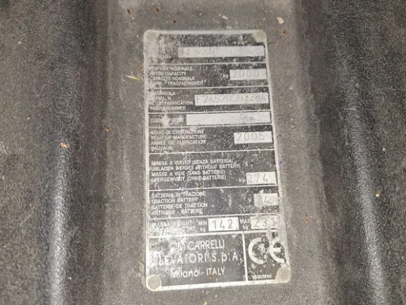 8#8366 Traspallet elettrico OM