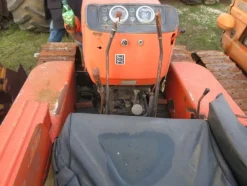 75#7078 Trattore agricolo cingolato Fiat