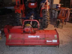 1#9718 Trattore agricolo Same Delfino 35 e accessori