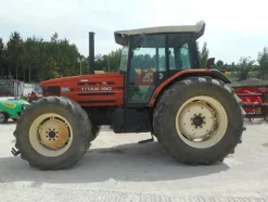 1#3268 Trattore agricoloseminatrice ed erpice