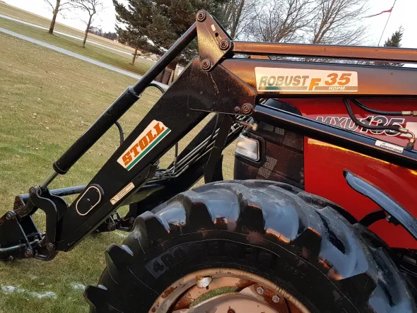 Trattore CASE IH MXU 135