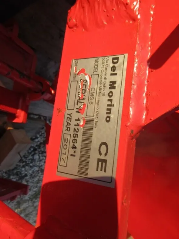 38#7078 Trattore Kubota e aratro Del Morino
