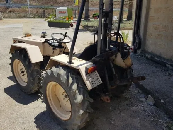18#3287 Trattore Pasquali 946