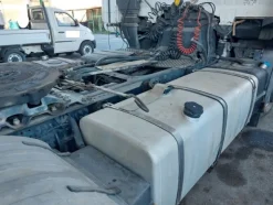10#7528 Trattore per semirimorchio Iveco