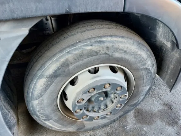 10#7528 Trattore per semirimorchio Iveco