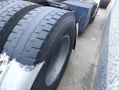 5#8467 Trattore stradale con ralla Scania