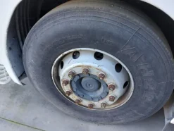 5#8467 Trattore stradale con ralla Scania