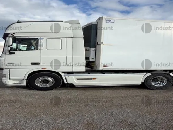 12#9792 Trattore stradale DAF
