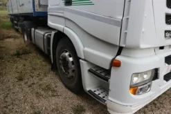 6#7092 Trattore stradale Iveco