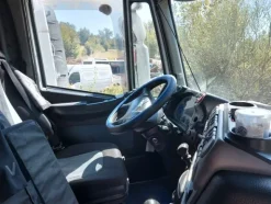 4#8044 Trattore stradale Iveco