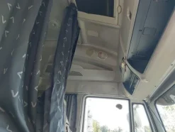 4#8044 Trattore stradale Iveco