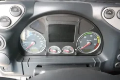 7#7092 Trattore stradale Iveco