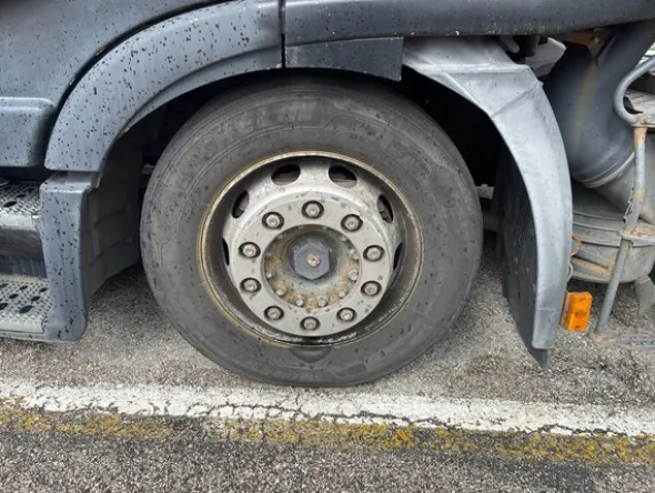 14#8302 Trattore stradale Iveco Magirus