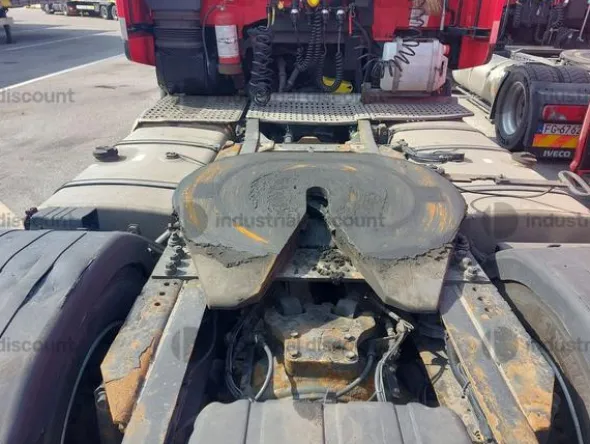 5#8572 Trattore stradale Iveco Stralis 460