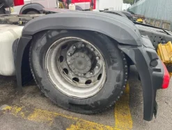 11#8302 Trattore stradale Mercedes New Actros 1845