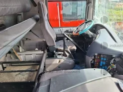 4#9023 Trattore stradale Renault Trucks Magnum 440.18