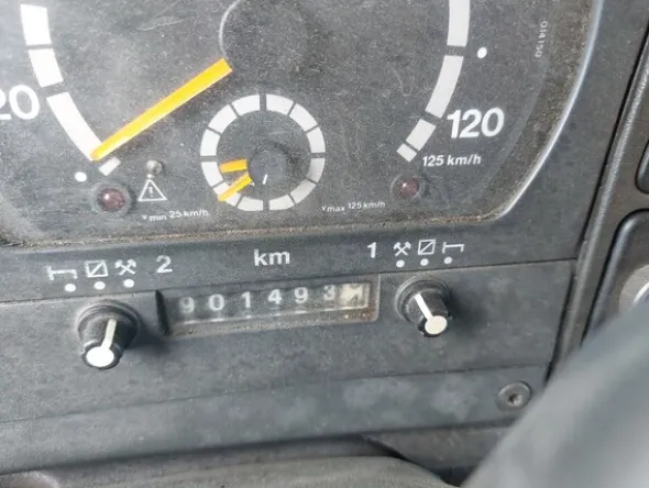 13#8177 Trattore stradale Scania e Semirimorchio isotermico Schmitz