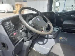 1#8641 Trattore stradale Scania R 580