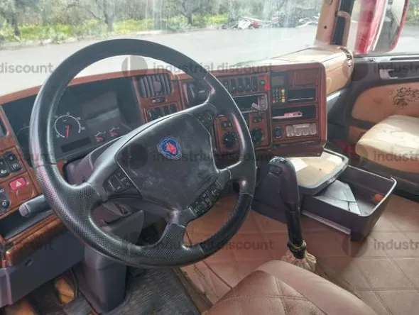 11#8641 Trattore stradale Scania R 500