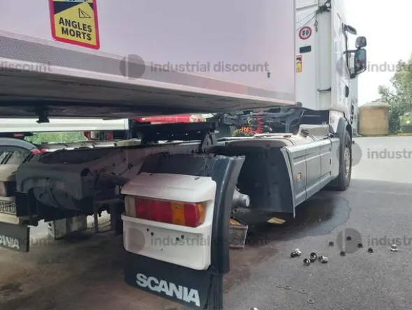 19#8641 Trattore stradale Scania R 500