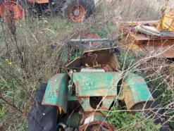 579#73951 Trattori agricoli e macchine dismessi