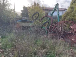 579#73951 Trattori agricoli e macchine dismessi