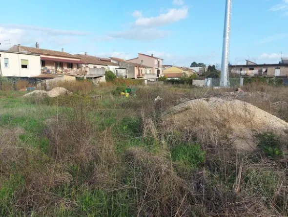 579#73951 Trattori agricoli e macchine dismessi