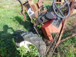 579#73951 Trattori agricoli e macchine dismessi