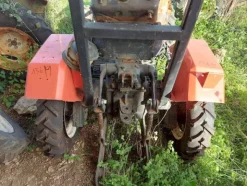 579#73951 Trattori agricoli e macchine dismessi