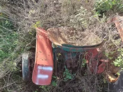 579#73951 Trattori agricoli e macchine dismessi