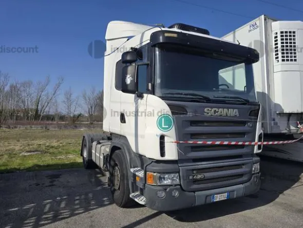 2#10030 Trattori stradali Scania, Autocarro isotermico Scania e semirimorchi