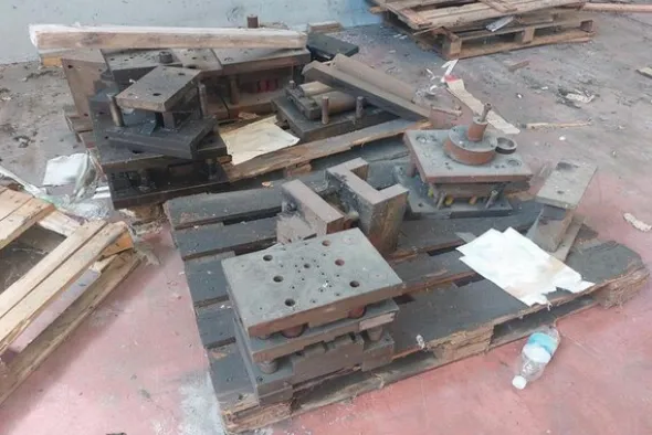 1#7578 Trecce in rame e materiale vario