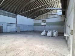 #2640021 Tribunale di Udine - Capannone industriale con corte
