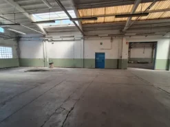 #2640021 Tribunale di Udine - Capannone industriale con corte
