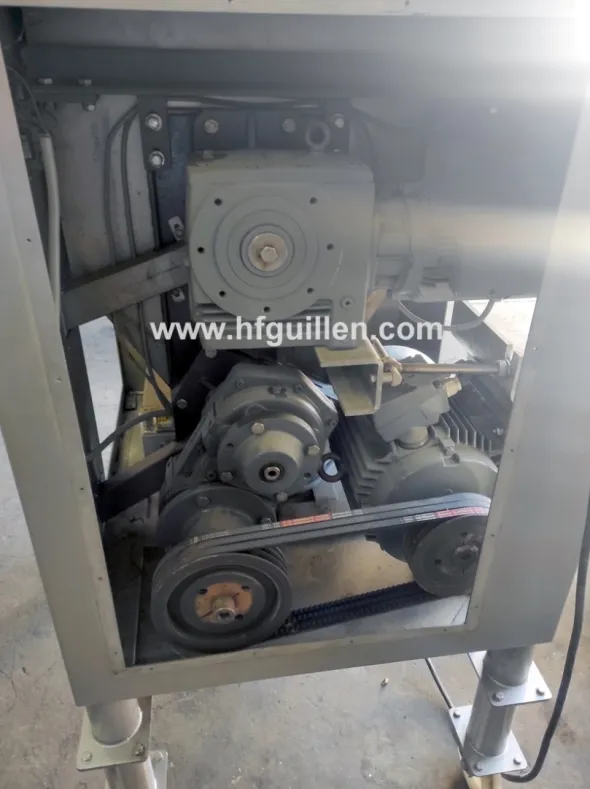 TRITACARNE MISCELATORE KOLBE MW32 CON TRAFILA DI 100 mm